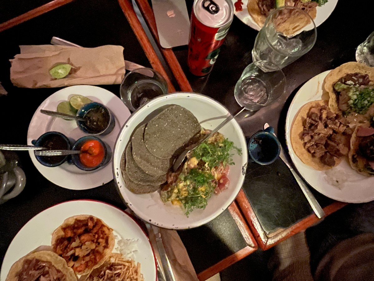 eating in Mexico&nbsp;city