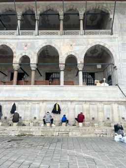 how to clean your hands, mouth, and feet before prayer